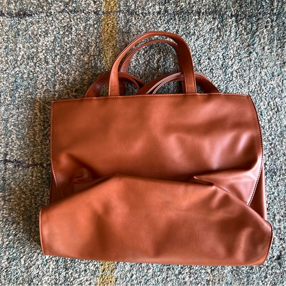 Telfar Medium Shopping Bag. Tan vegan leather, nwot - Picture 5 of 6